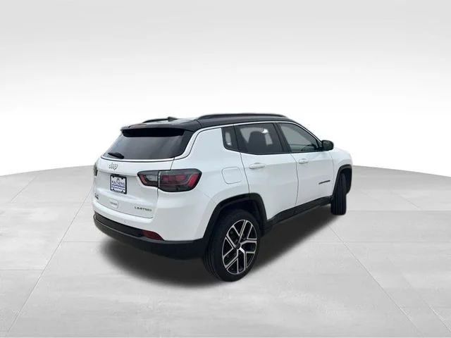 Used 2025 White Jeep Limited image 6