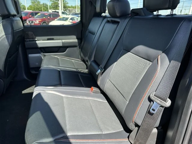 Used 2024 Black Ford  image 27