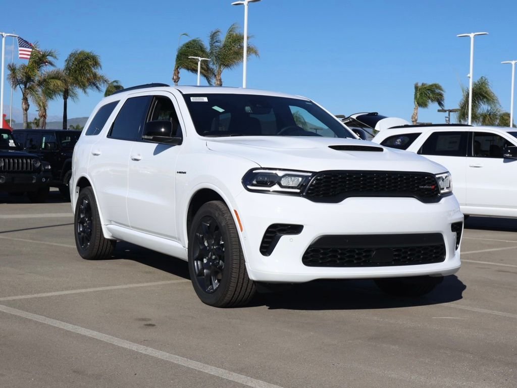 New 2026 White Knuckle Clear-Coat Exterior Paint Dodge GT Premium HEMI V8 image 1