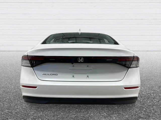 New 2026 Platinum White Pearl Honda LX image 5