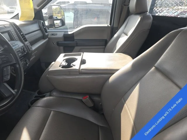 Used 2017 Oxford White Ford XL image 12