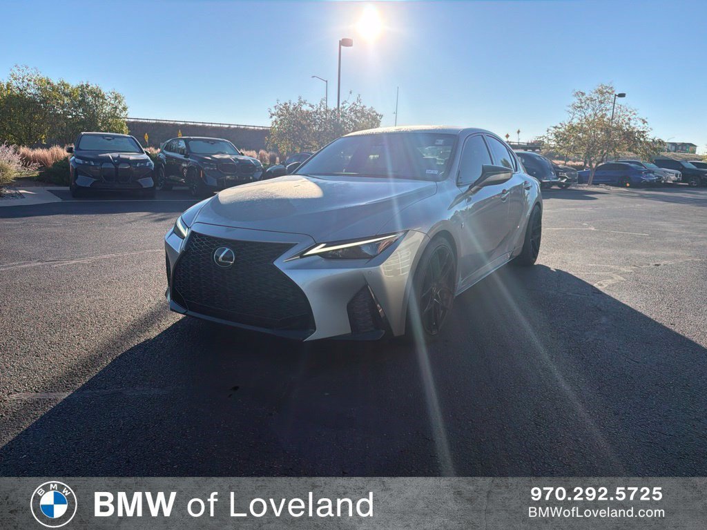 2021 Lexus IS