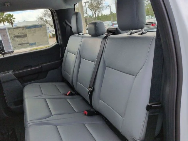 New 2026 Oxford White Ford XL image 14