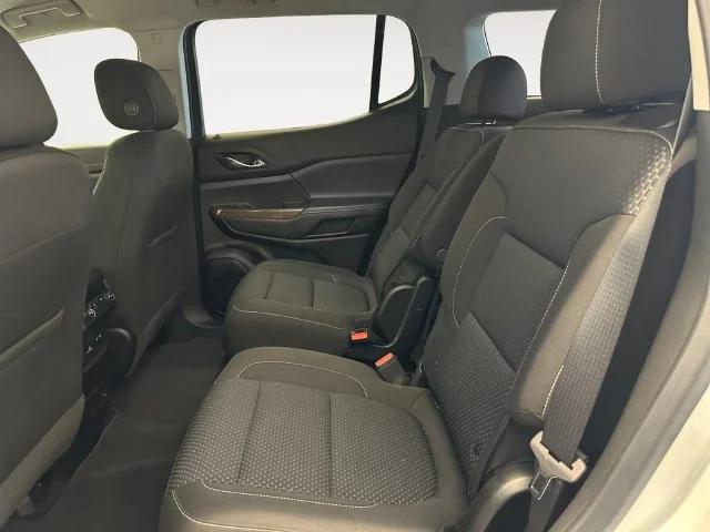 Used 2023 White GMC SLE image 13