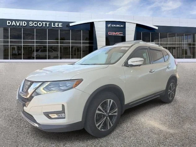 2017 Nissan Rogue SL AWD's photo