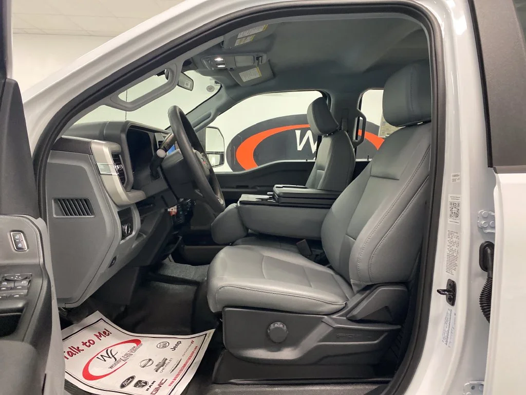 New 2027 White Ford XL image 14