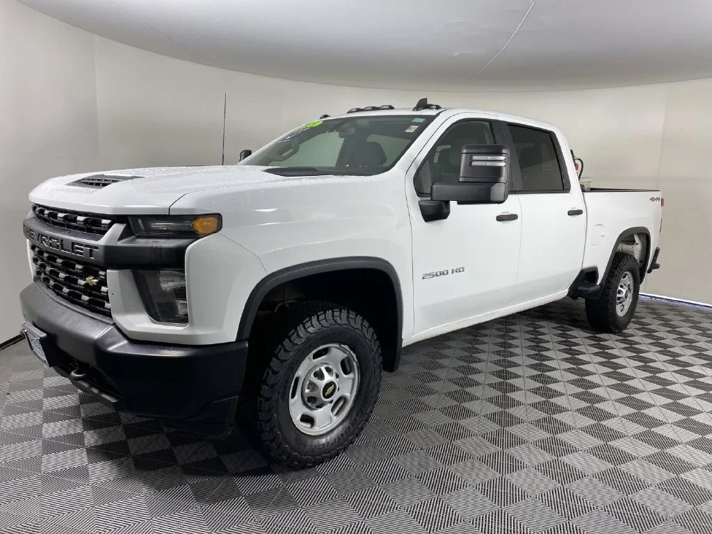 Used 2020 Summit White Chevrolet Work Truck image 4