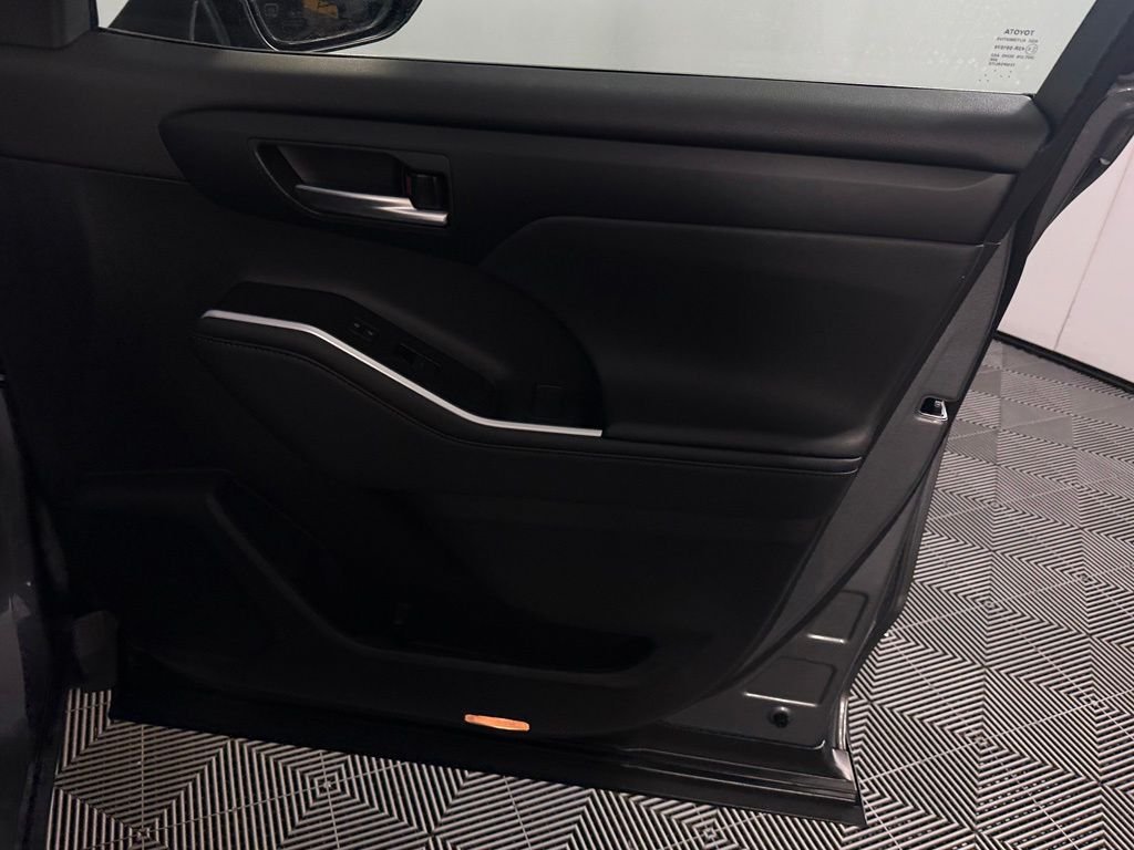 Used 2026 Heavy Metal Toyota XLE image 30