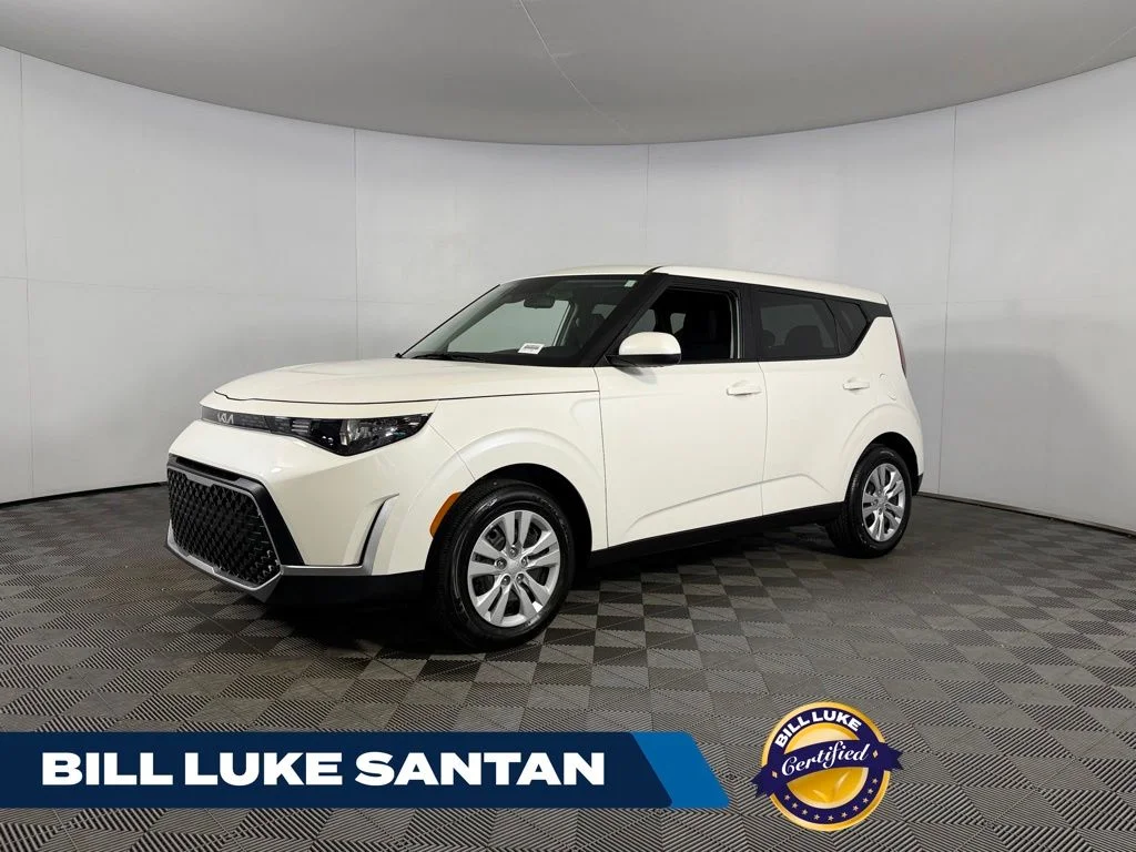 2025 Kia Soul 2.0L LX IVT's photo