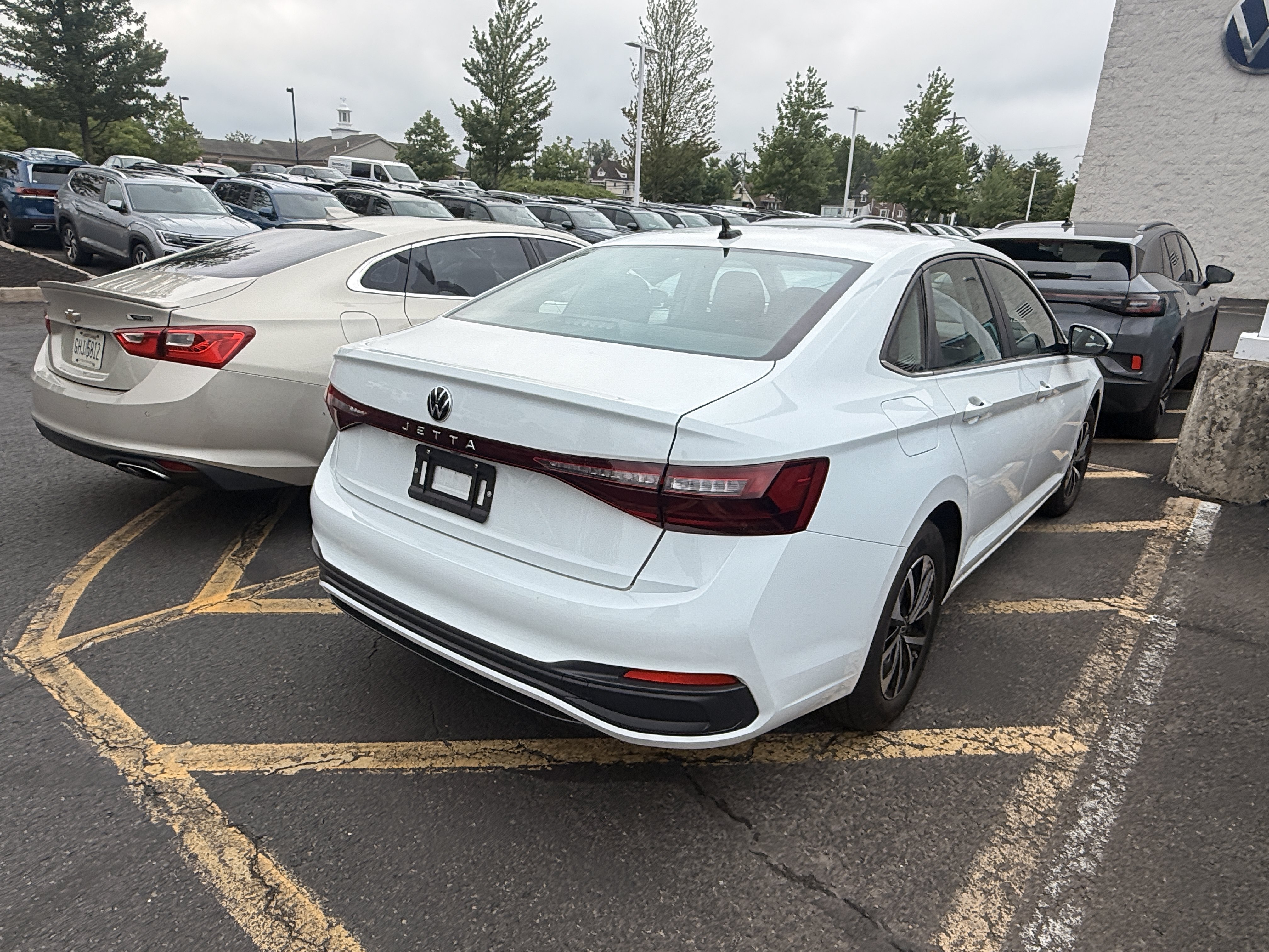 Certified Used 2026  Volkswagen S image 6