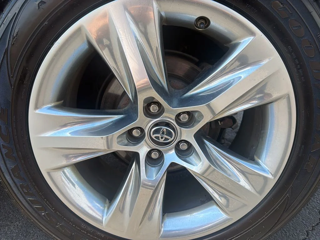 Used 2018 Gray Toyota Limited image 49