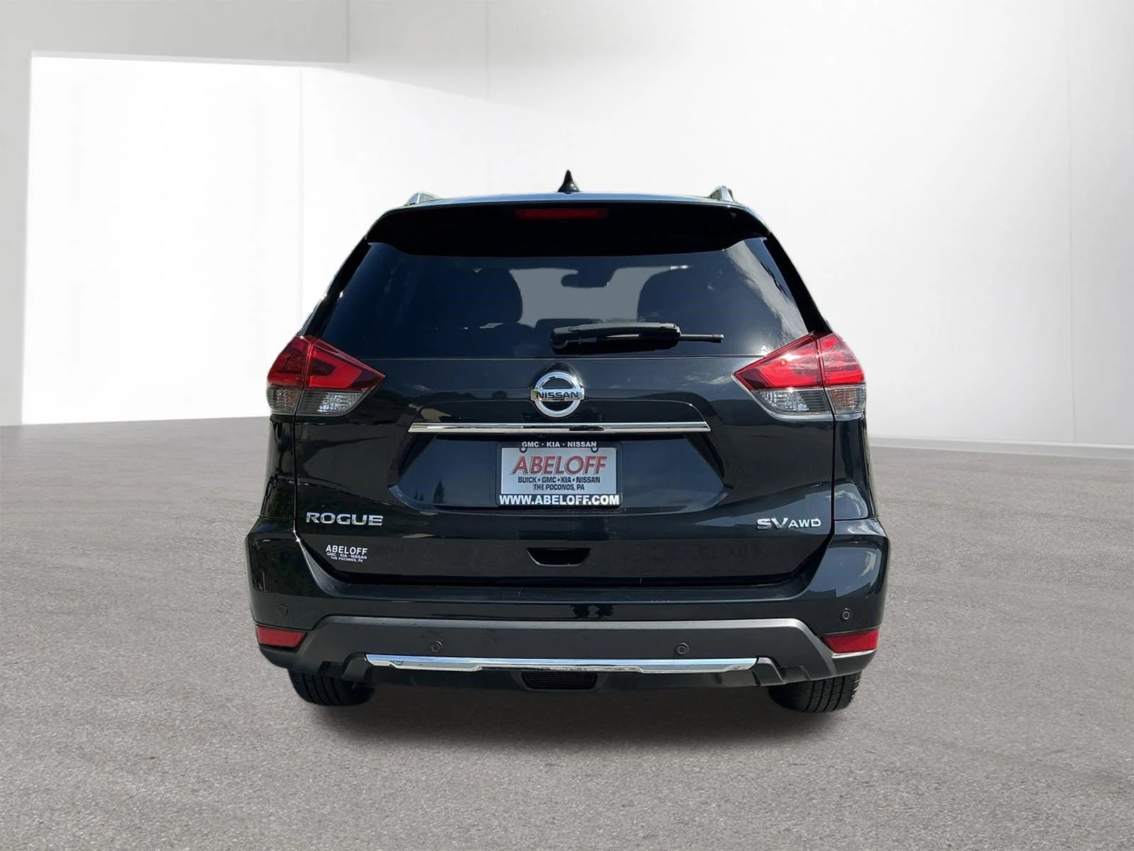 Used 2020 Magnetic Black Pearl Nissan SV image 4