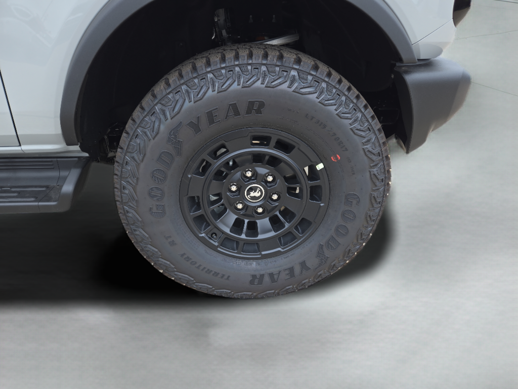 New 2026 Avalanche Gray Ford Outer Banks® image 29