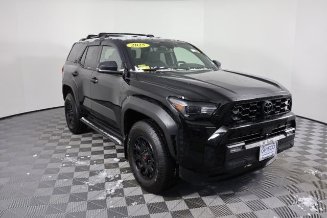 2025 Toyota 4Runner TRD Off-Road