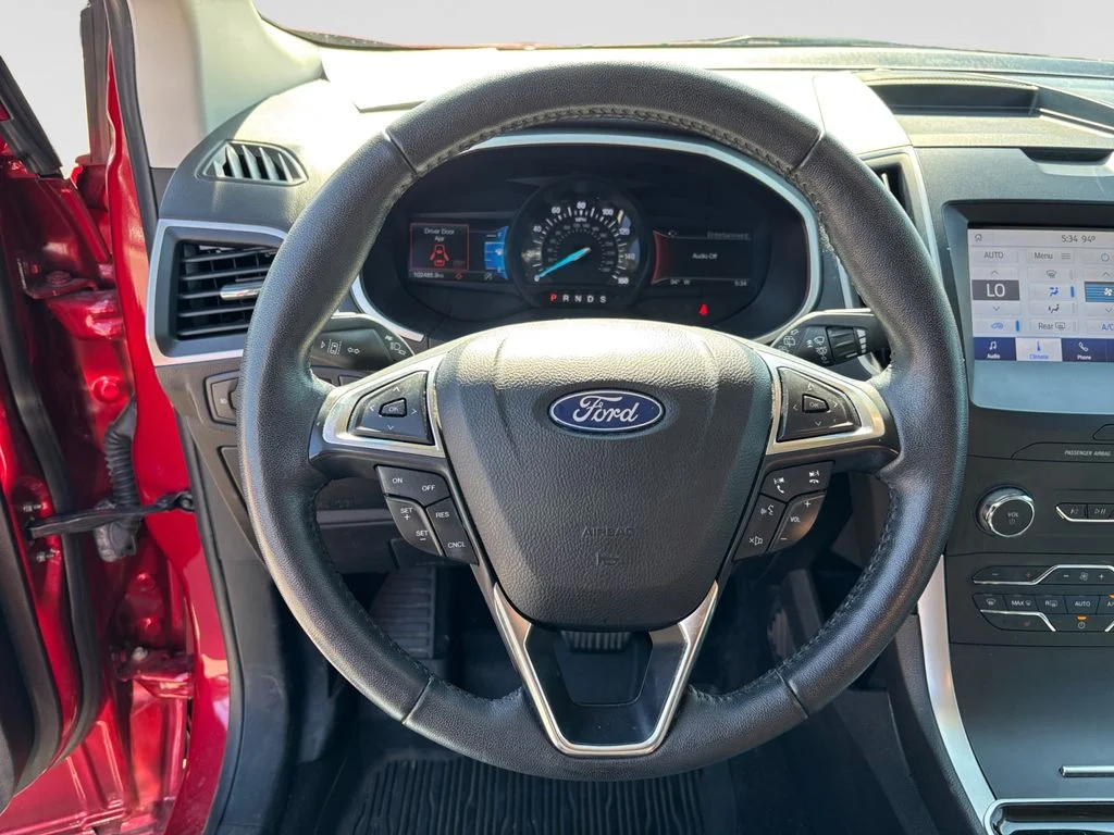 Used 2020 Red Ford SEL image 11