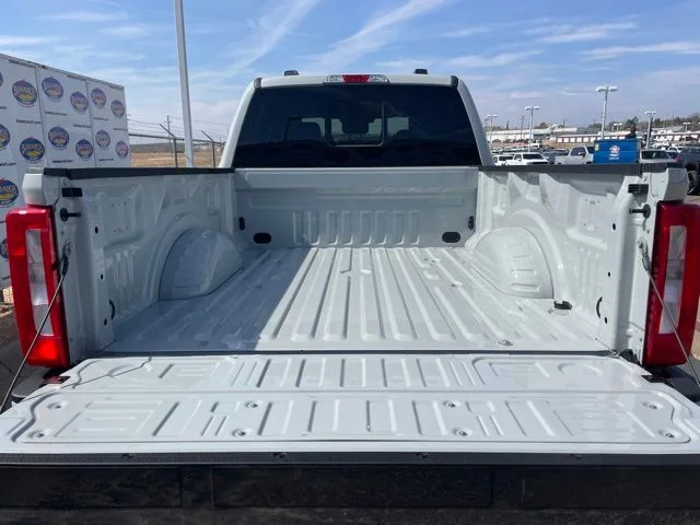New 2026 Avalanche Ford XL image 6