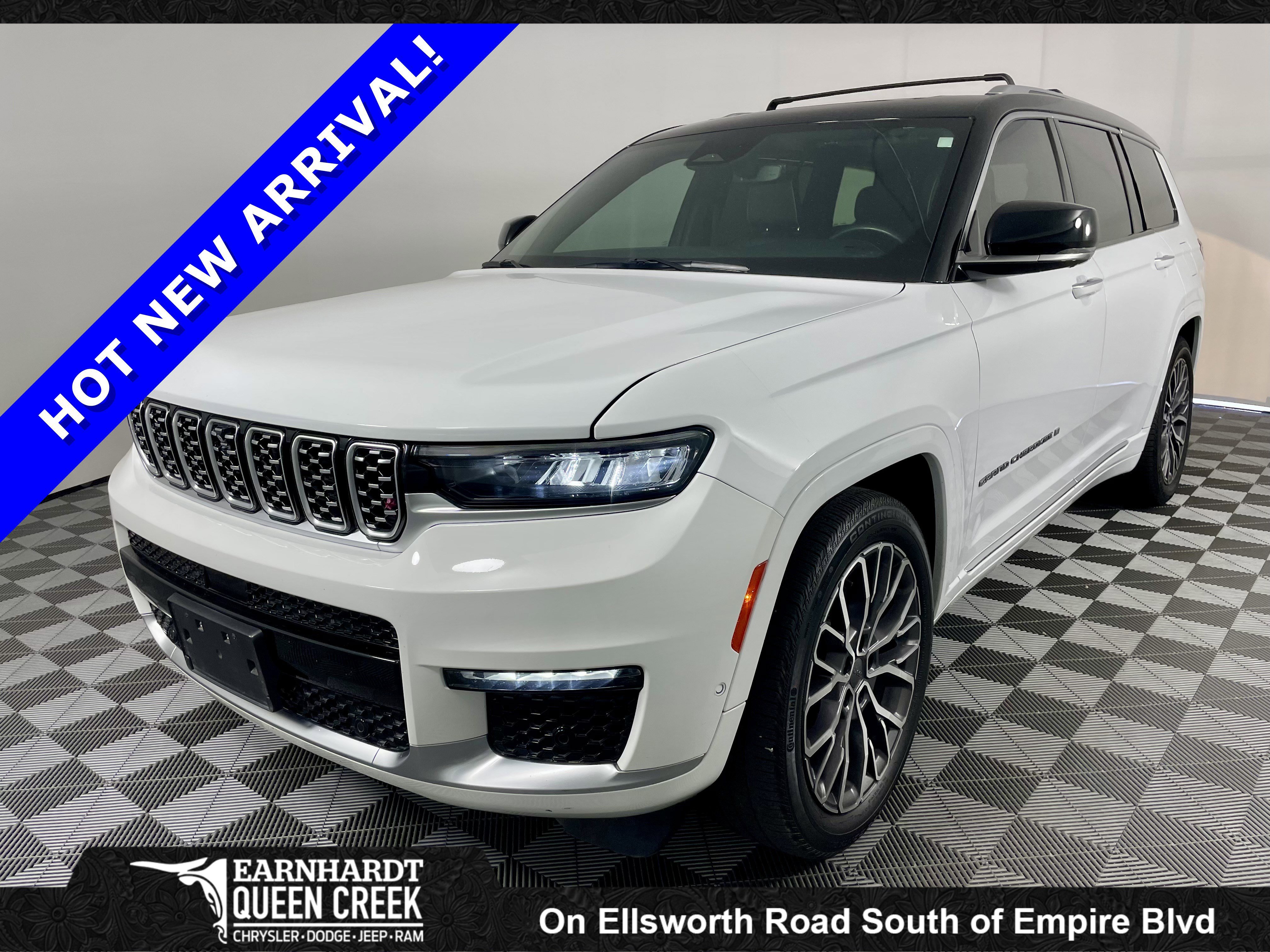 2022 Jeep Grand Cherokee L Summit Reserve 4x4's photo