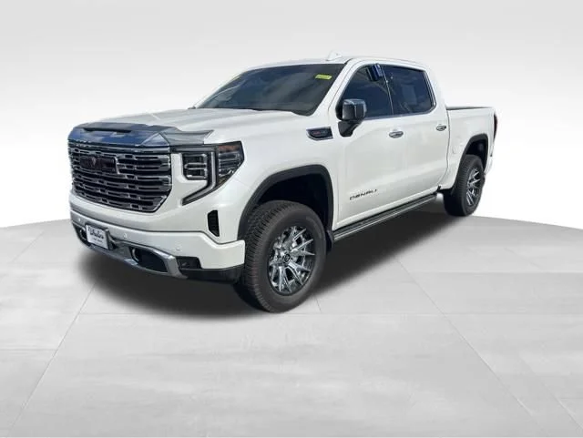 Used 2025 White Frost Tricoat GMC Denali image 44