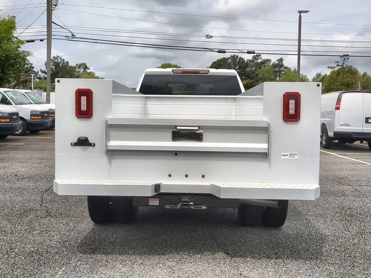 New 2026 Summit White GMC Pro image 7