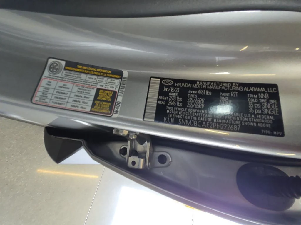 Used 2023 Silver Hyundai SEL image 31