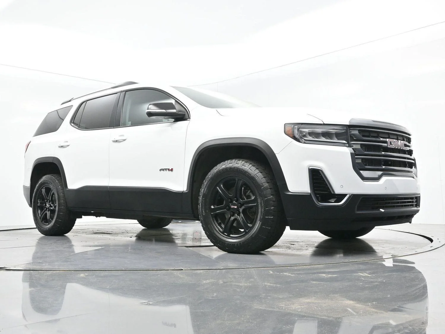Used 2023 Summit White GMC AT4 image 44