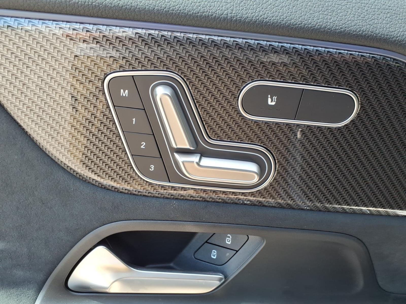 New 2026 Mountain Grey Metallic Mercedes-Benz GLA 250 image 13