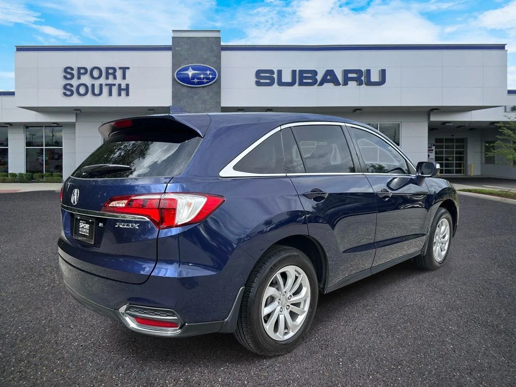 Used 2017  Acura  image 3