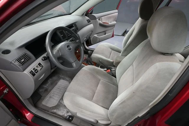 Used 2007 Red Toyota LE image 20