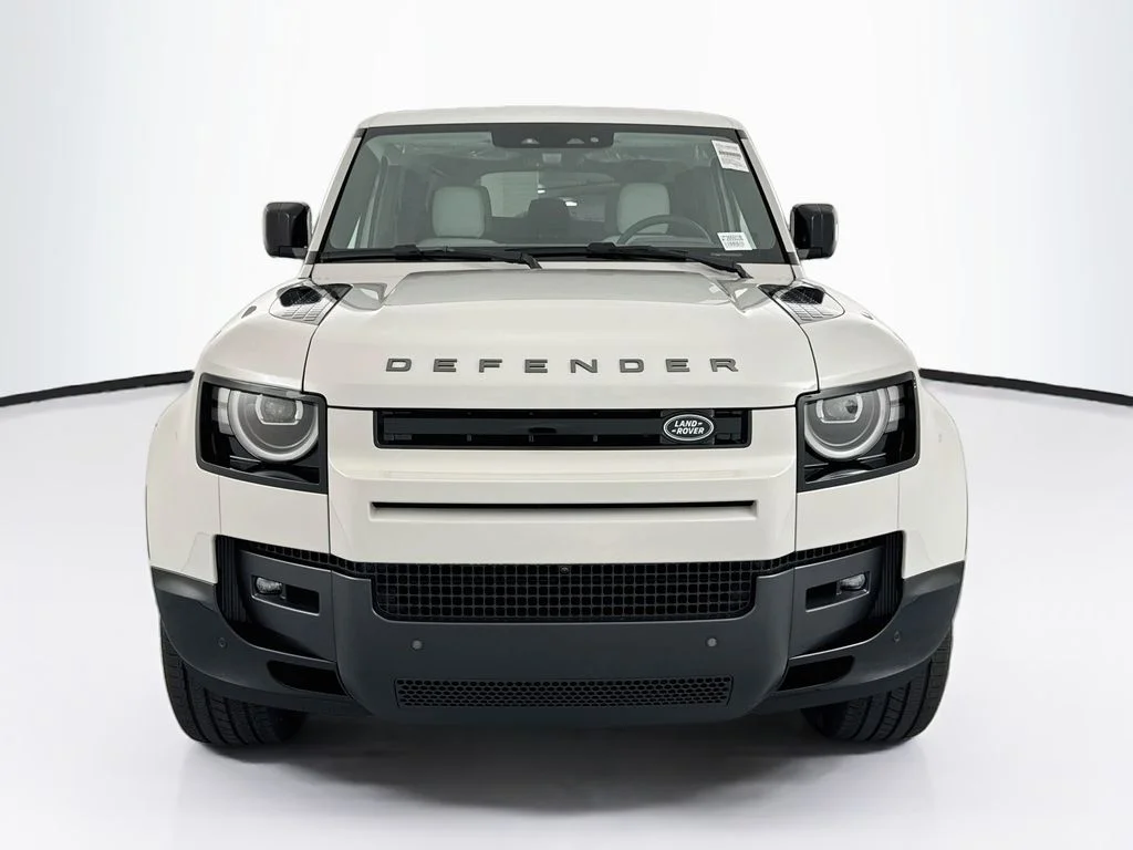 New 2026 Borasco Grey Land Rover X-Dynamic SE image 2