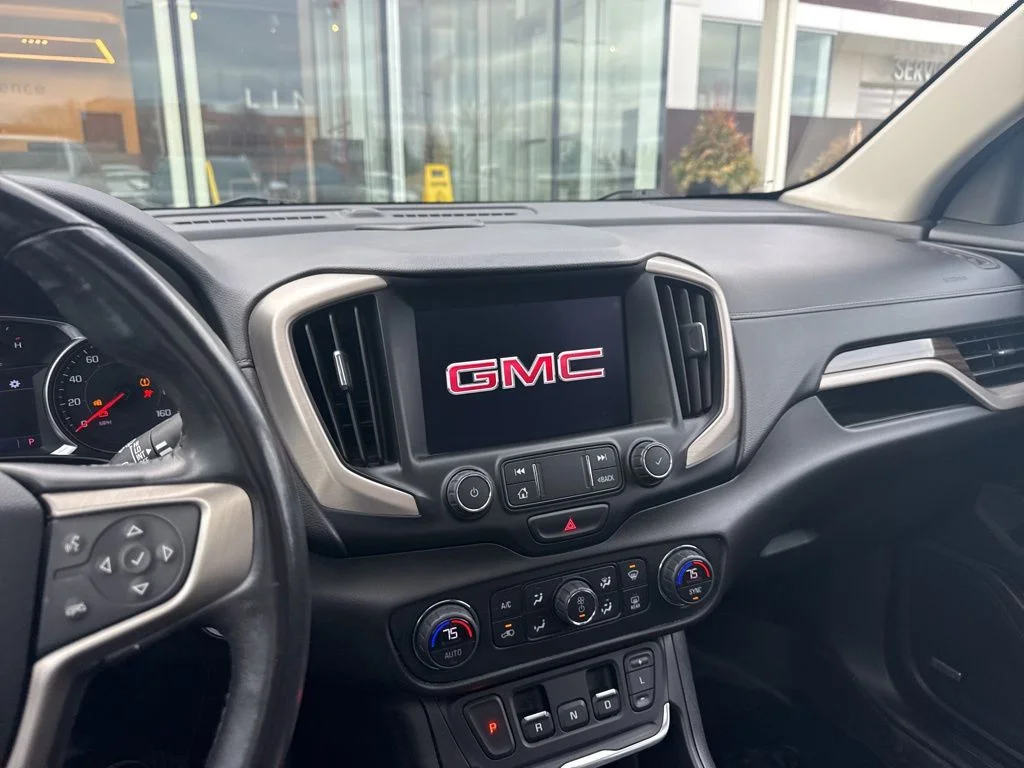 Used 2020 Gray GMC Denali image 12