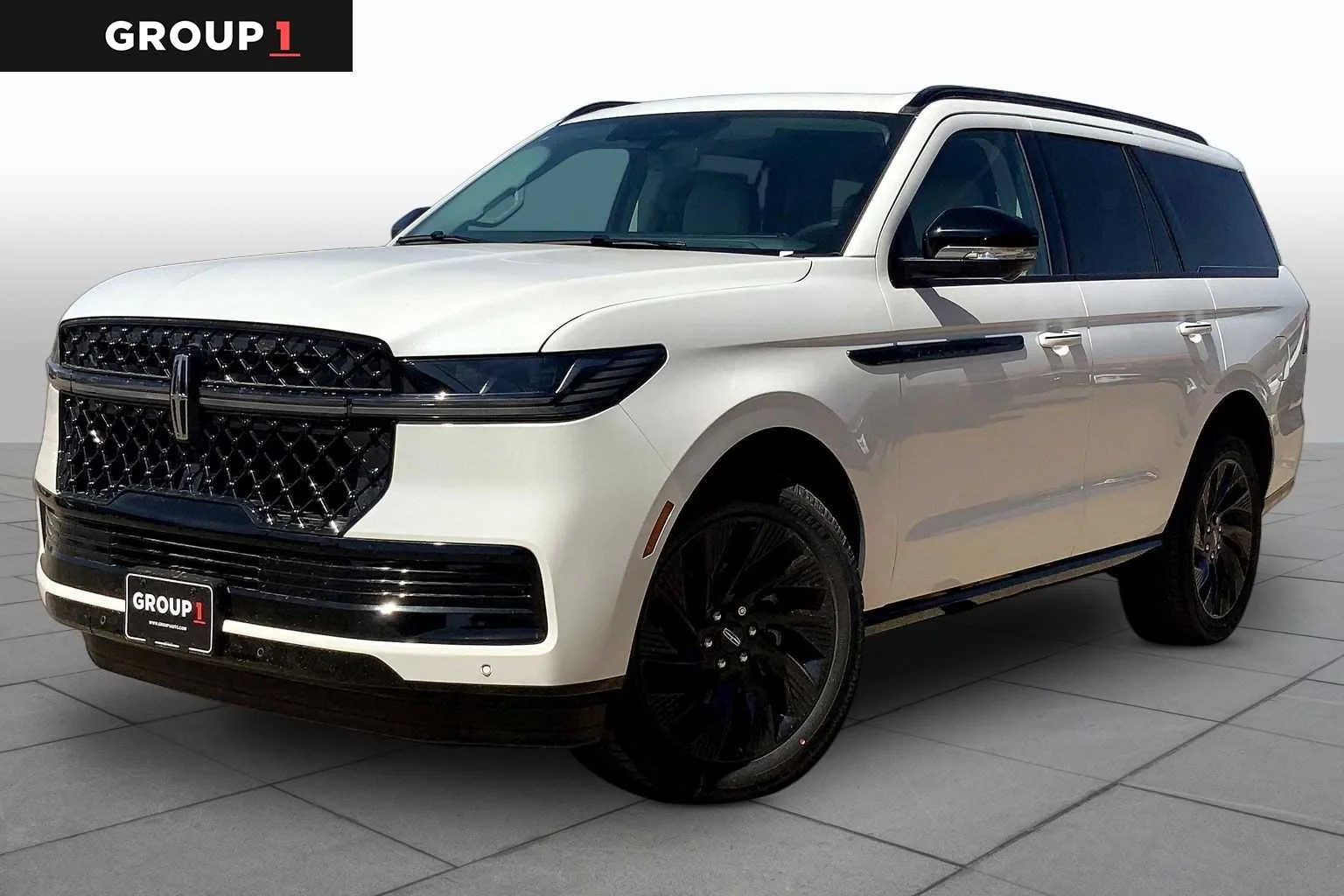 2026 Lincoln Navigator Reserve 4WD's photo