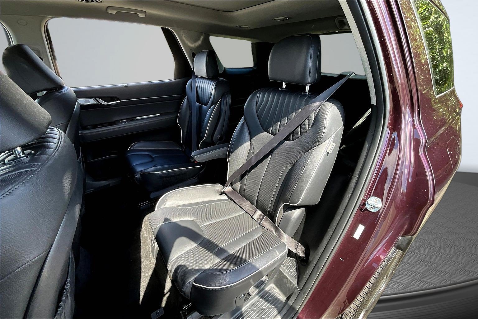 Used 2023 Red Hyundai Limited image 20