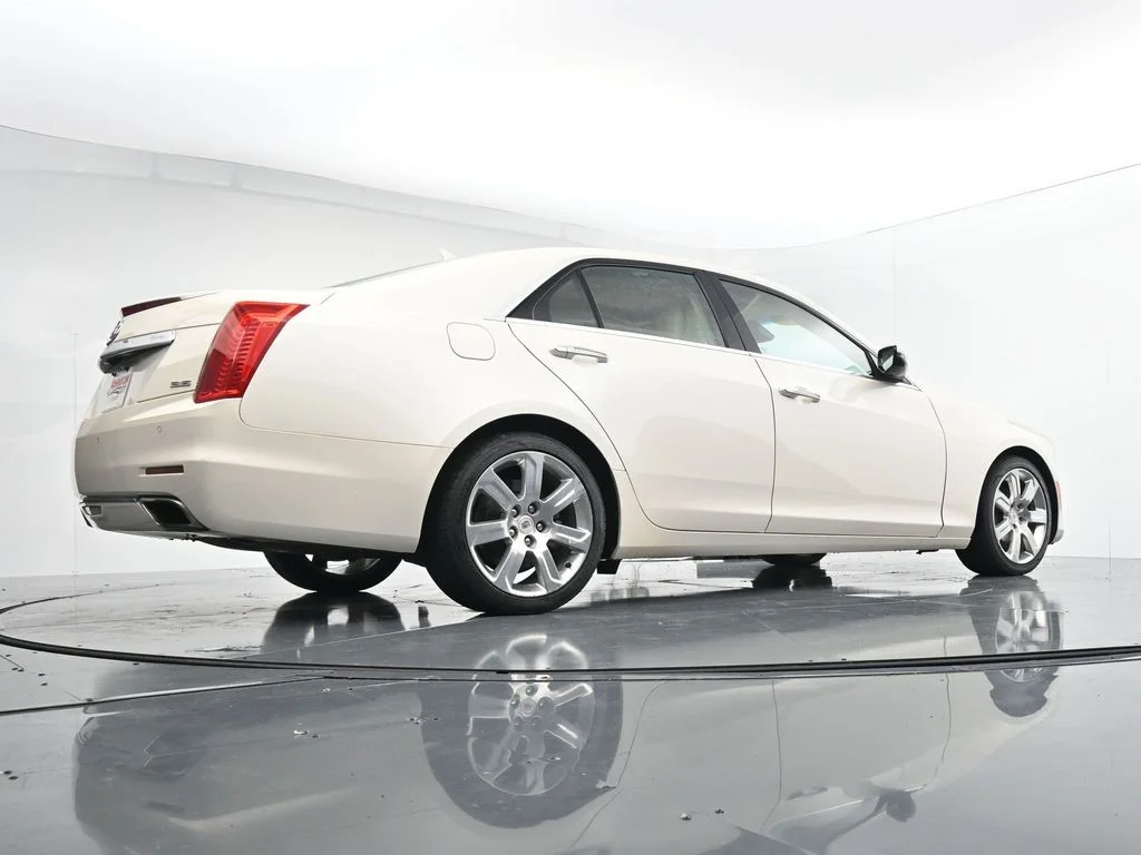 Used 2014 White Cadillac 3.6L Performance image 33