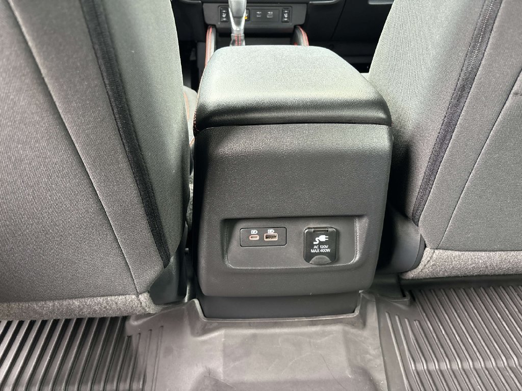 Used 2025 White Nissan PRO-4X image 15