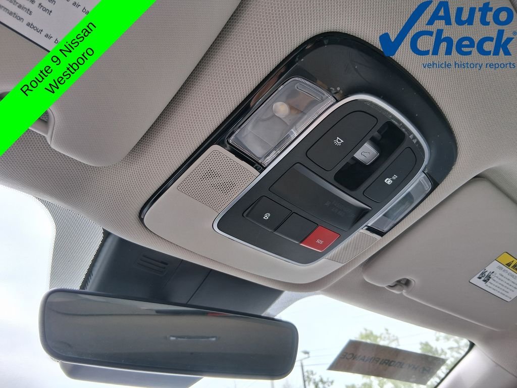 Used 2023 Red Hyundai SEL image 32