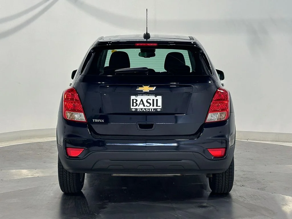 Used 2021 Blue Chevrolet LS image 12