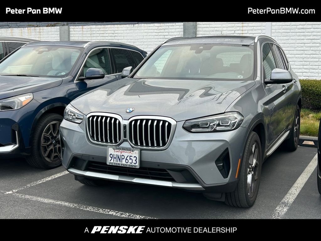 2023 BMW X3 sDrive30i's photo