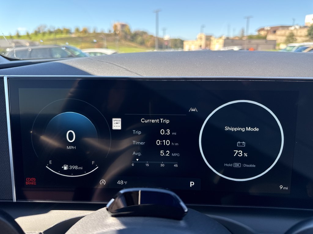 New 2026 White Hyundai SEL Premium image 15