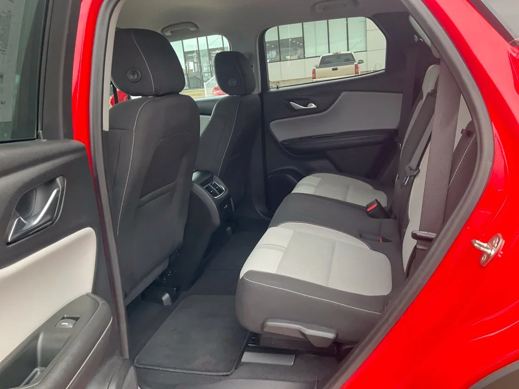 Used 2023 Red Chevrolet LT image 27