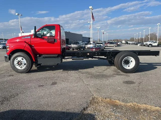 New 2025 Race Red Ford F-750 SD Gas Straight Frame image 29