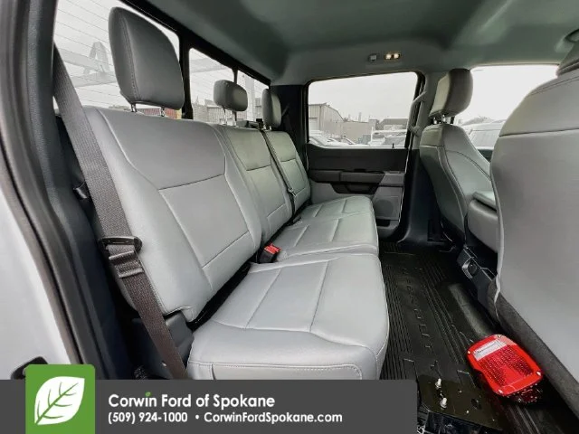 New 2026 Oxford White Ford XL image 15