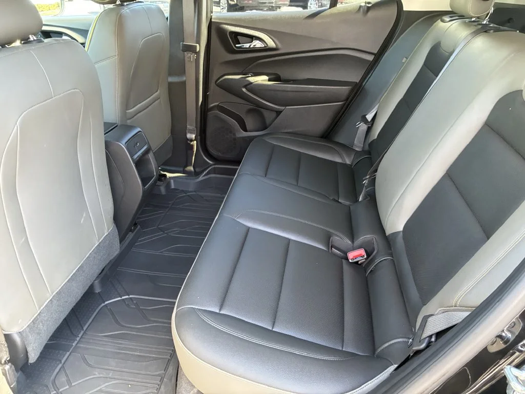 Used 2025 Mosaic Black Metallic Chevrolet ACTIV image 19