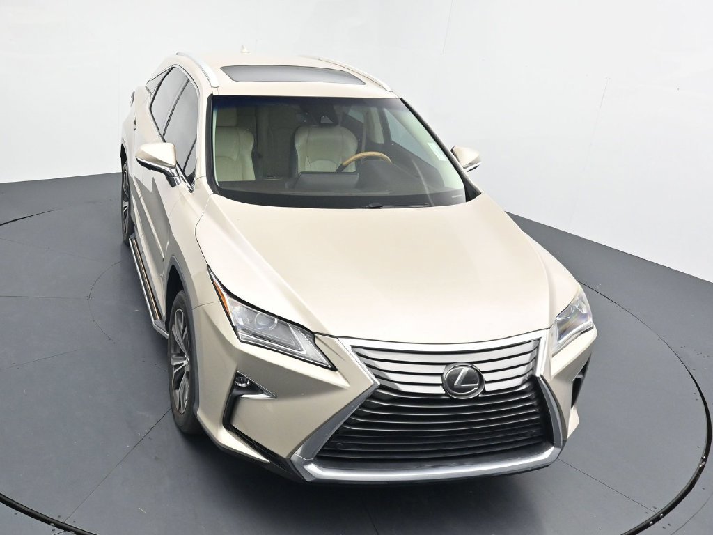 Used 2016 Beige Lexus 350 image 10