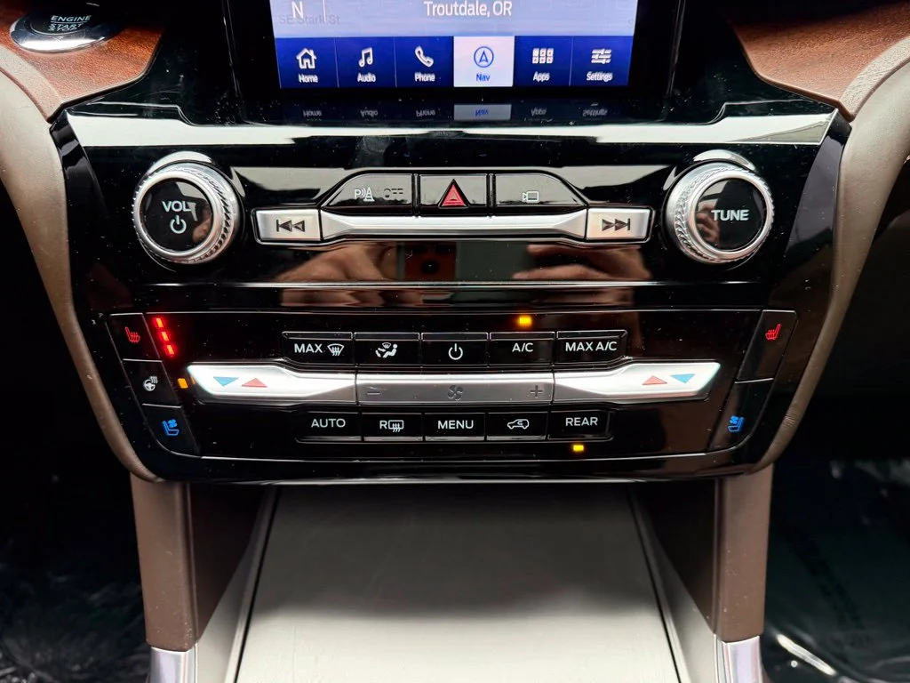 Used 2023 Star White Metallic Tri-Coat Ford King Ranch image 25
