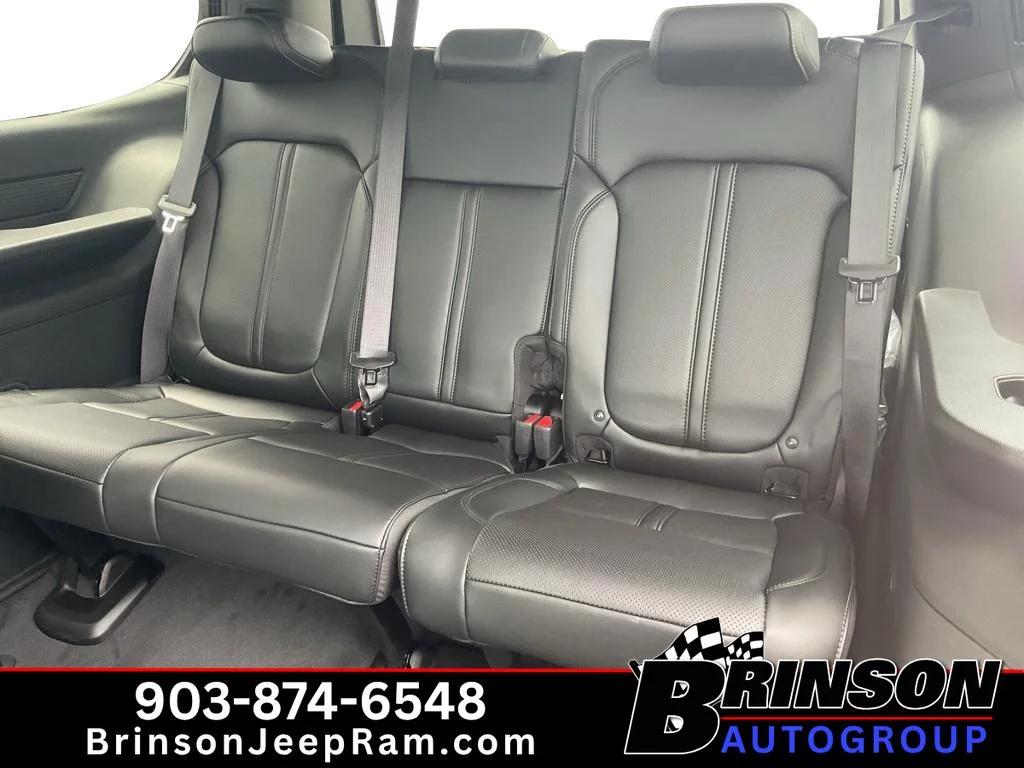 New 2026 Steel Blue Exterior Paint Jeep Upland image 7