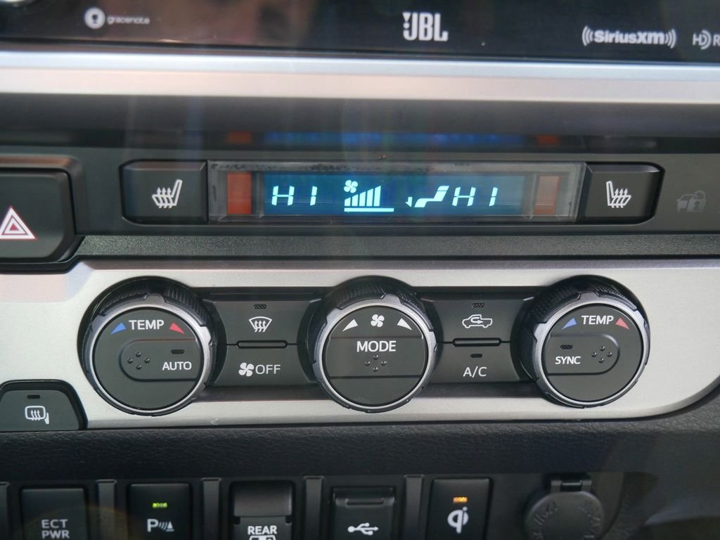 2023 Toyota Tacoma Limited - Photo 21