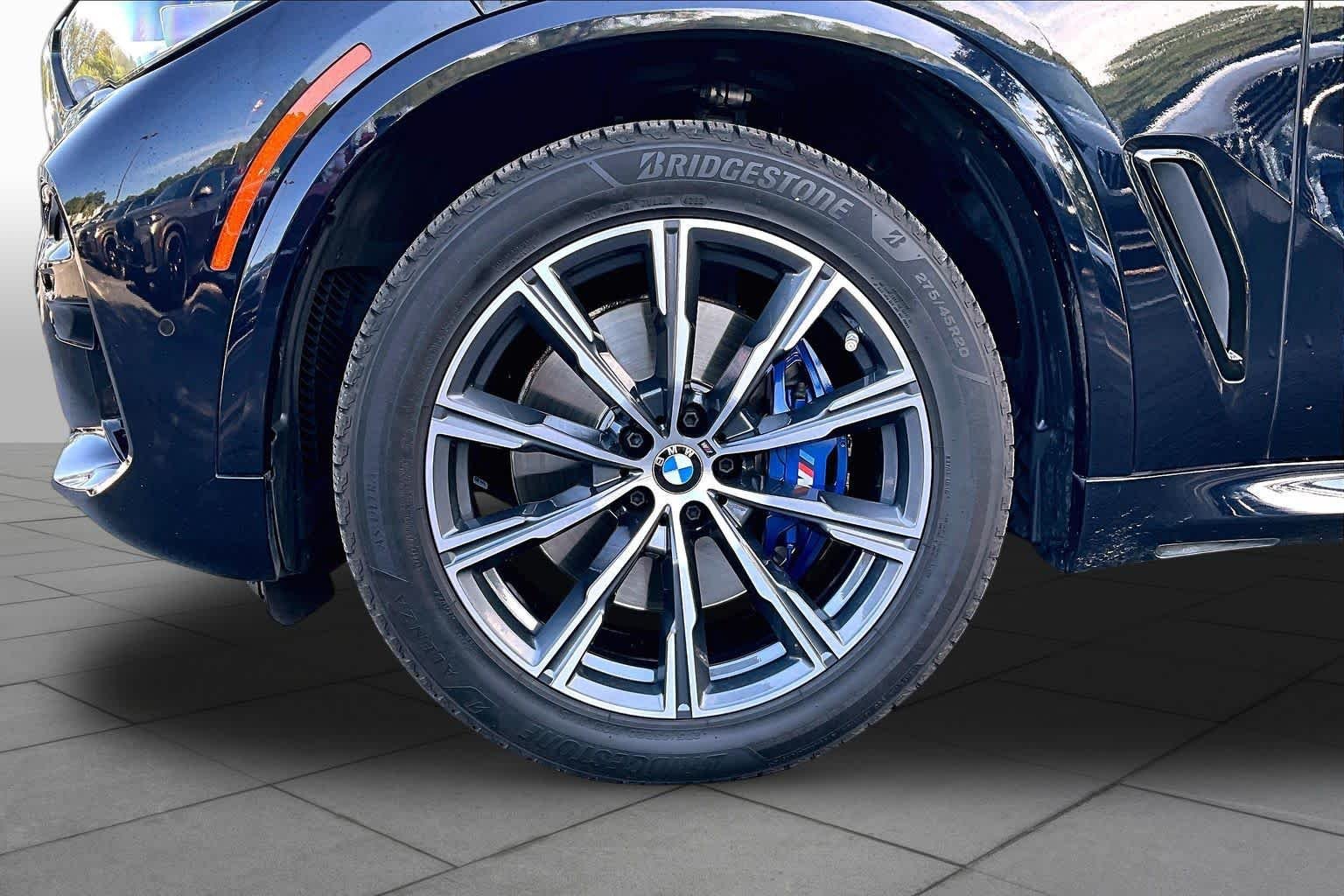 Used 2021 Carbon Black Metallic BMW xDrive40i image 11