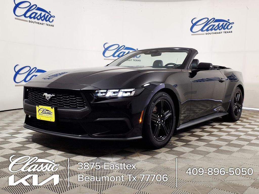 Used 2025 Black Ford EcoBoost Premium image 5