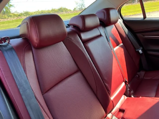 Used 2022 Polymetal Gray Metallic Mazda Carbon Edition image 32