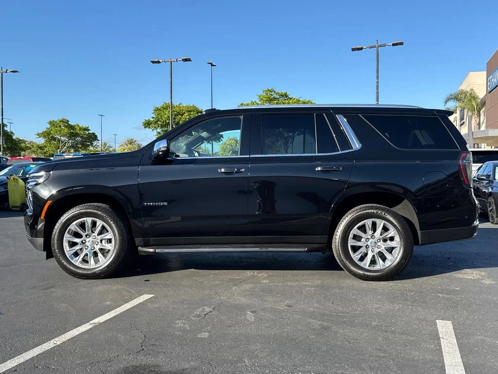 Used 2025 Black Chevrolet Premier image 7